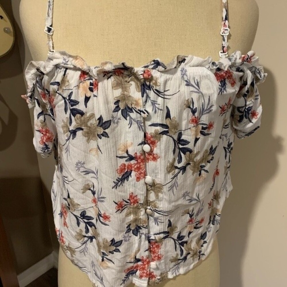 American Eagle floral tank size small with detachable shoulder straps